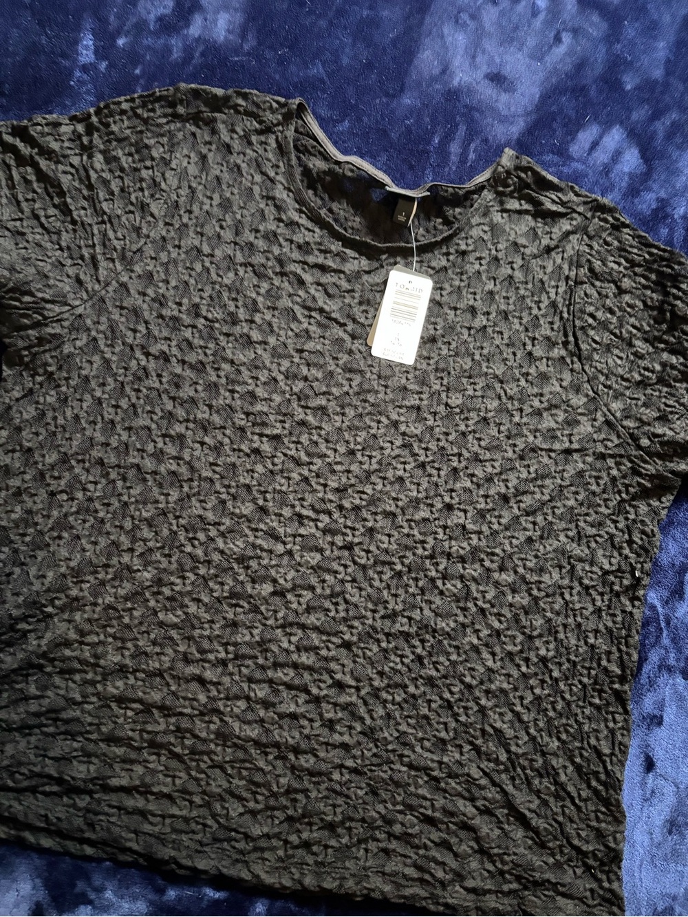 Torrid Women’s lace Textured Crew Neck Shirt - Black nwt 14-16